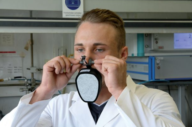 MSA, 10038560, MiniSCAPE Emergency Escape One-time Use Respirator, 5 Mins