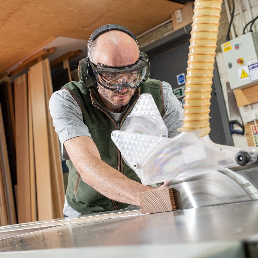 Bolle Safety, GLOBEN10W, Globe, Safety Goggles, Indirect Vent, AS/AF, Clear Lens